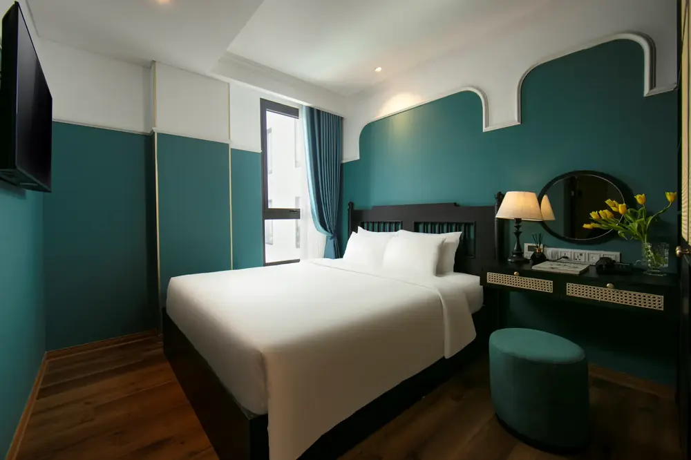 Deluxe Double room at Hotel De Rond Hanoi